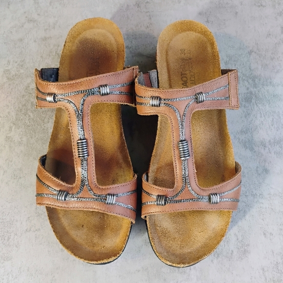NAOT Dana Tan Leather T Strap Sandals Womens EU 38 US 7 Bohemian Comfort Slip On - Picture 2 of 12